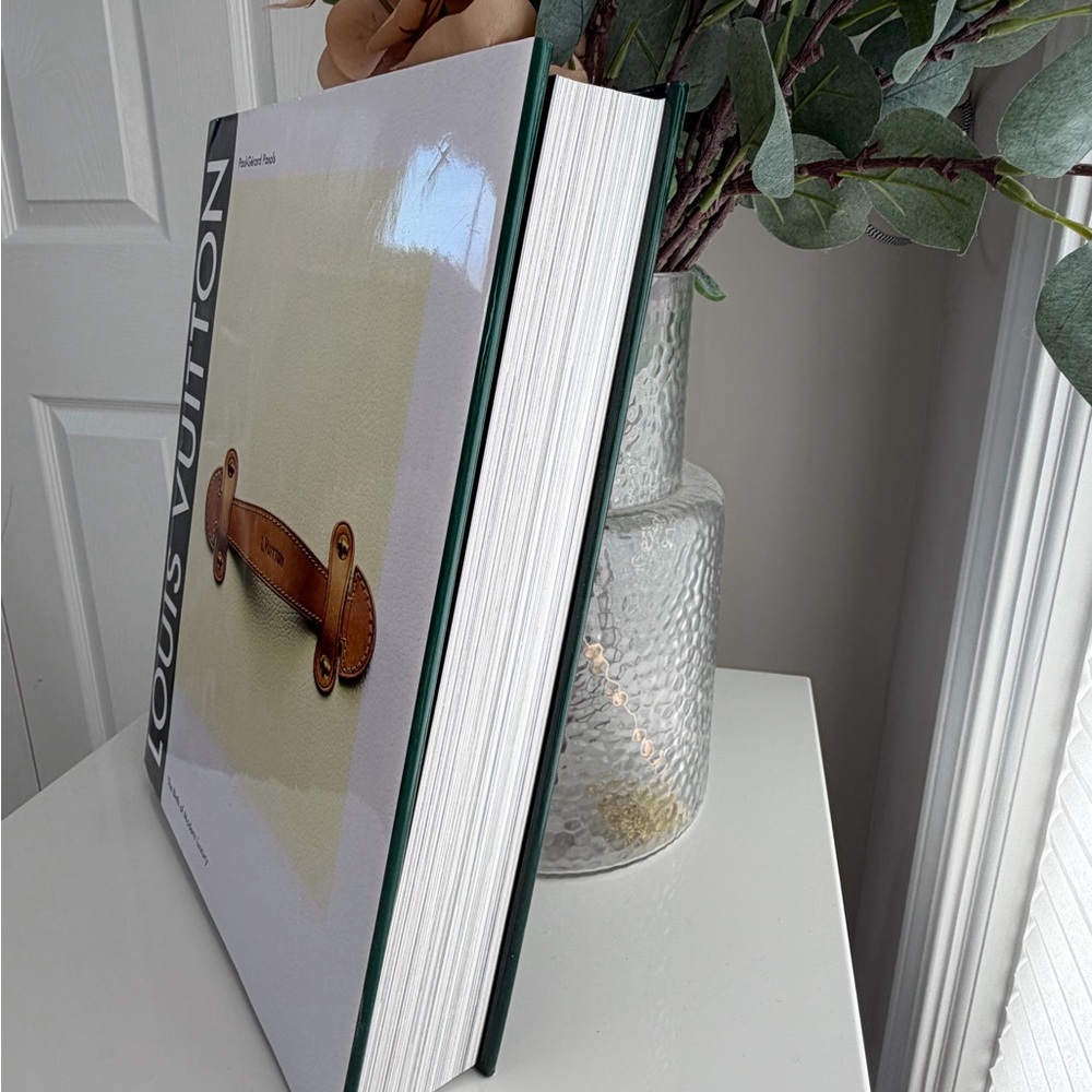 Louis Vuitton The Birth of Modern Luxury hardcover coffee table book - Picture 3 of 6